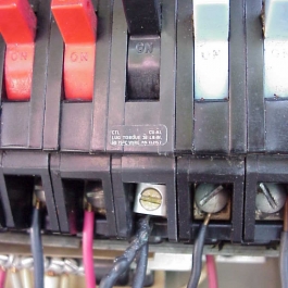 30 amp breaker overfused overheated wire